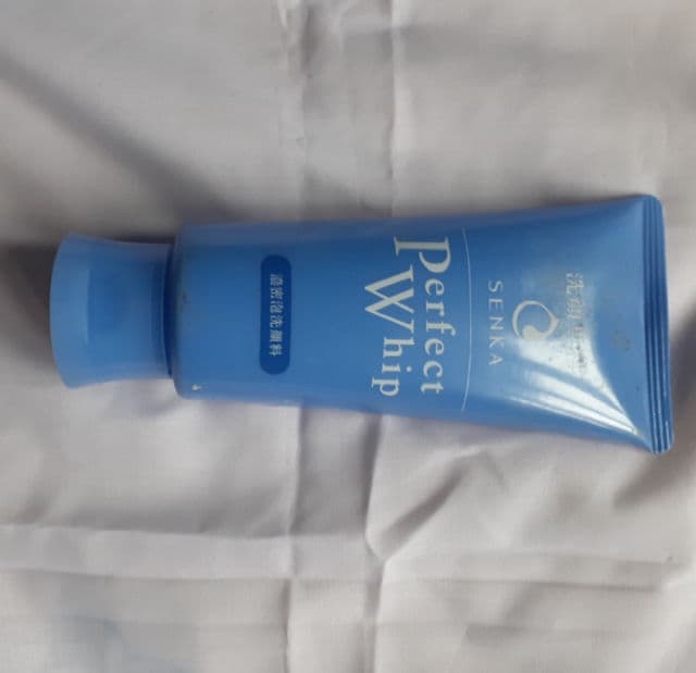 Senka Perfect Whip Fresh Anti Shine review photo by MeiMeiReview