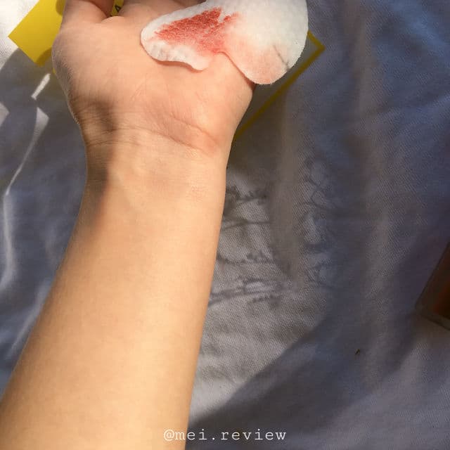 WellDerma Calendula Calming Soon Cleansing Pad review photo by MeiMeiReview