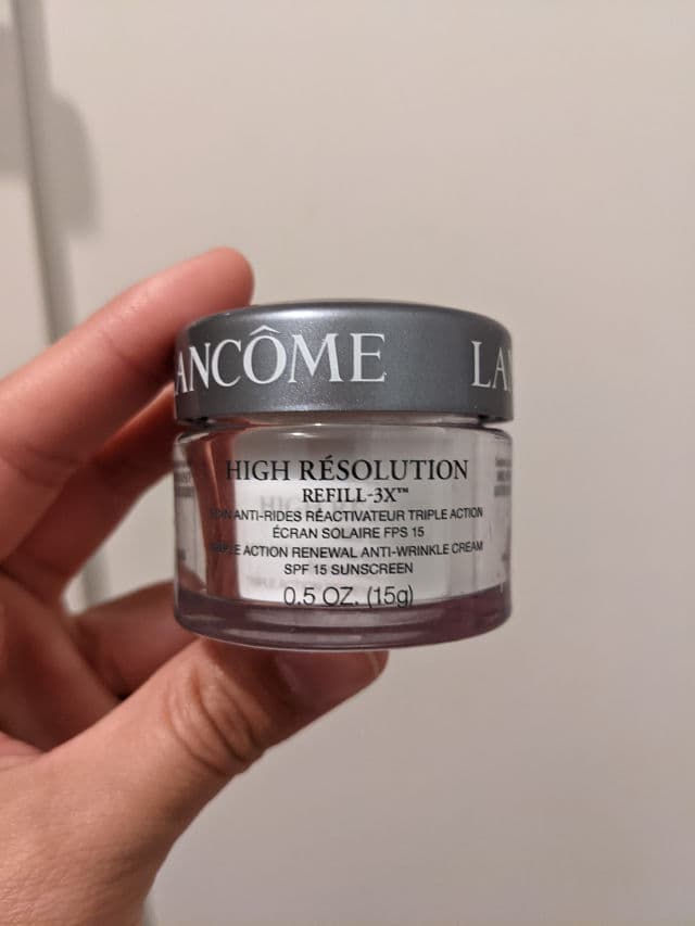 Lancome High Resolution Refill–3x Triple Action Renewal Anti-Wrinkle Cream SPF 15 Sunscreen review photo by Misshell