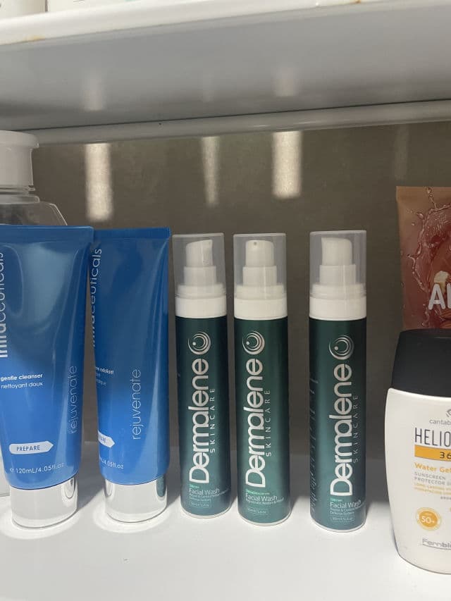 Dermalene Oily Cleanser review photo by Missmimieyy