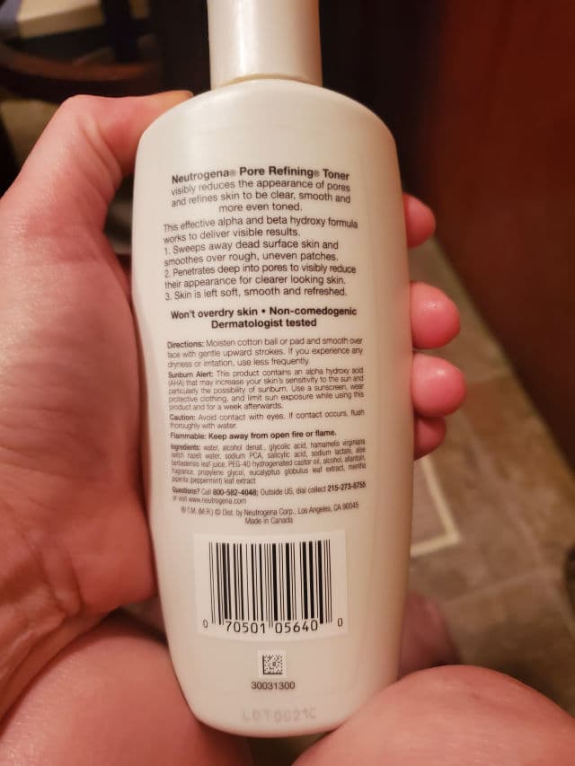 Neutrogena Pore Refining Toner, Alpha and Beta Hydroxy Formula review photo by MsJamieLynn