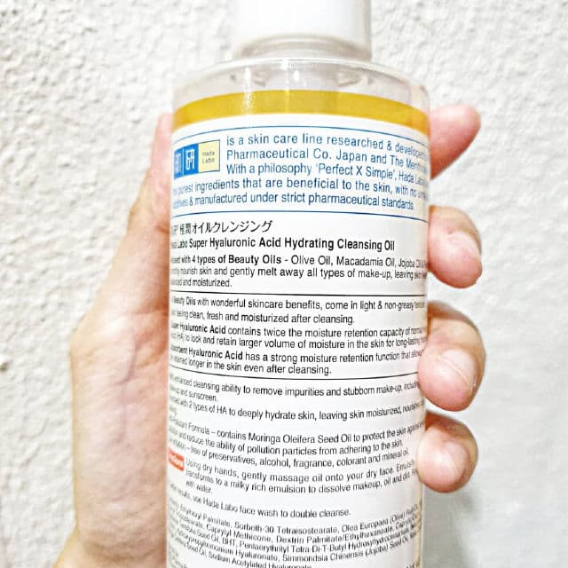 Hada Labo Super Hyaluronic Acid Hydrating Cleansing Oil review photo by whenfarhanareviews