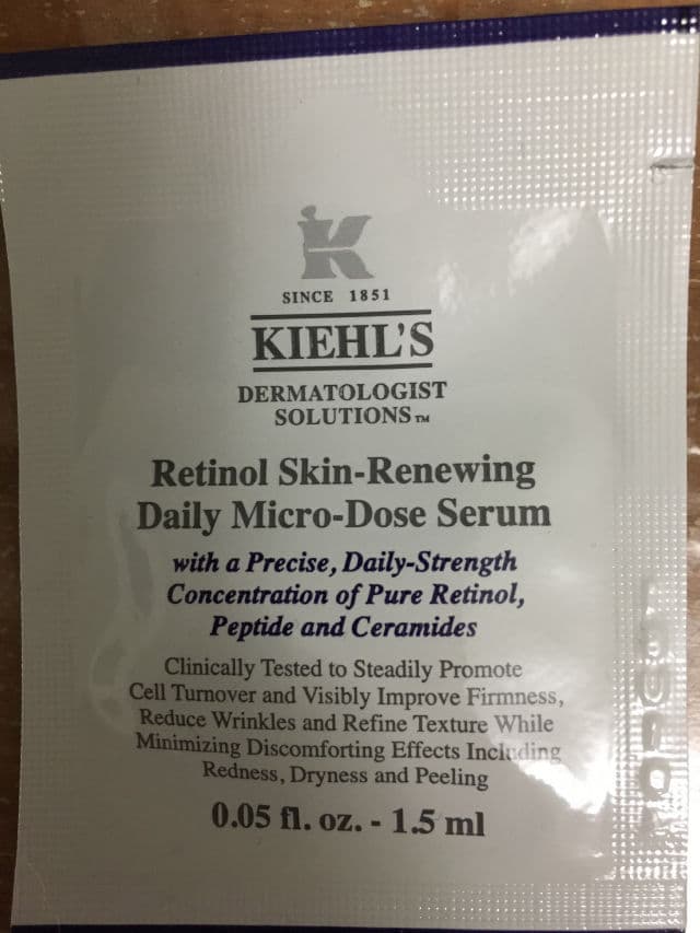 Kiehl's Retinol Skin-Renewing Daily Micro-Dose Serum review photo by Pickyplans