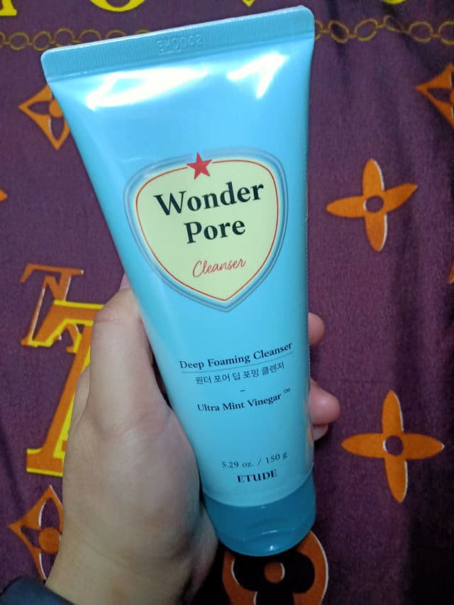 ETUDE Wonder Pore Deep Foaming Cleanser review photo by PrincessQuiny