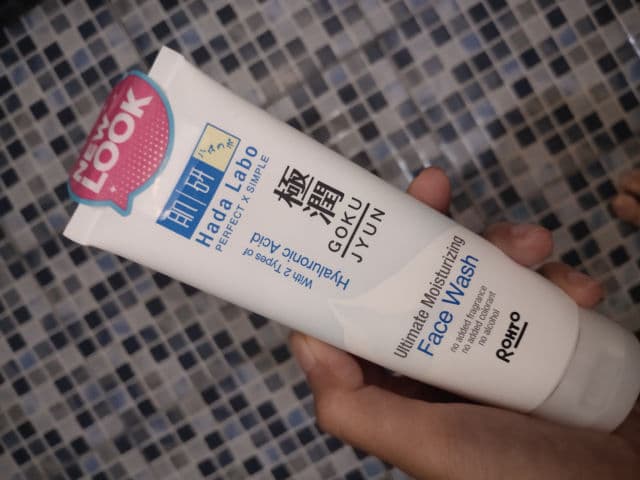 Hada Labo HADA LABO Goku-jyun Face Wash review photo by PutriThasha