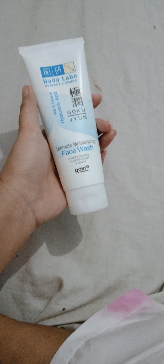 Hada Labo HADA LABO Goku-jyun Face Wash review photo by Renysofyan87