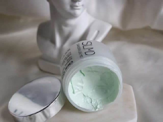SLMD Skincare Clear Out Purifying Treatment Mask review photo by Ruzan