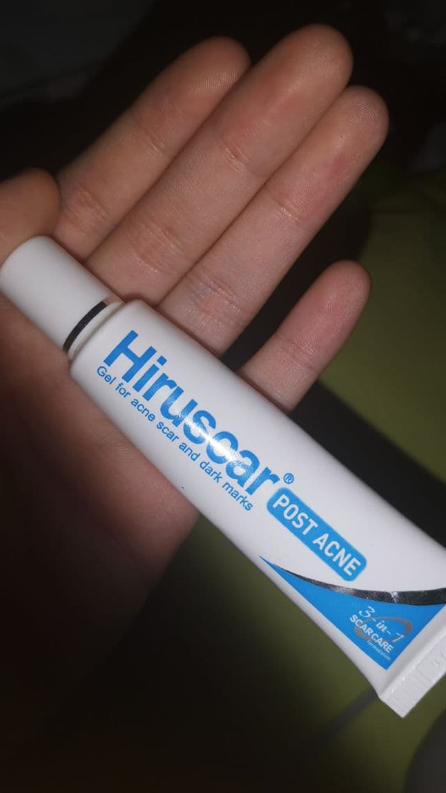 Hiruscar Post-Acne Gel review photo by Seal