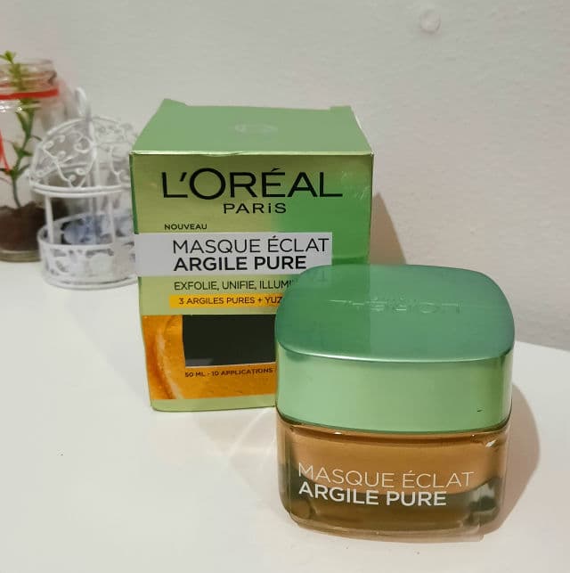 L'Oreal Paris Pure Clay Bright Face Mask review photo by SkincarebyNessa