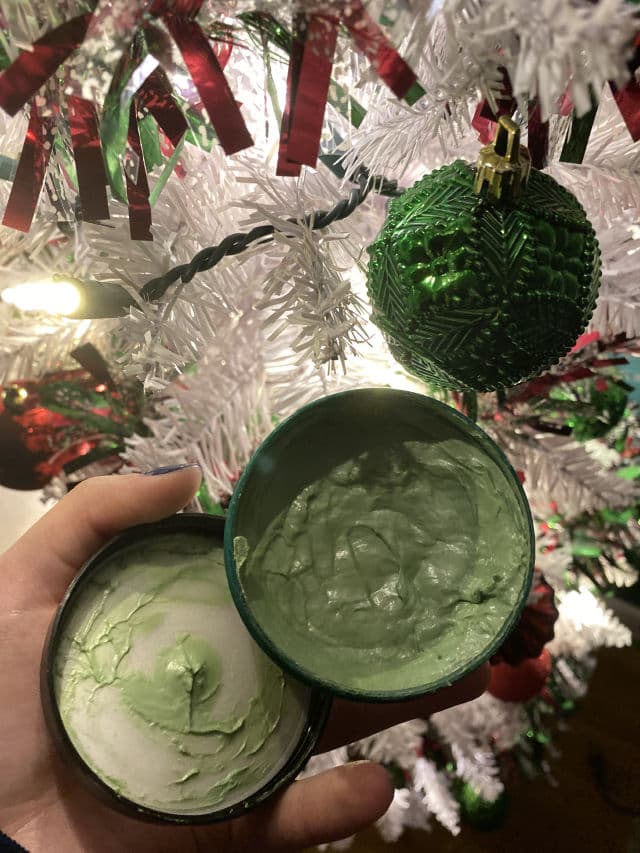 The Body Shop Tea Tree Skin Clearing Clay Mask review photo by SophieZ