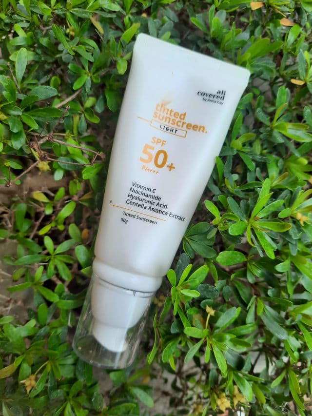 All Covered by Anna Cay Skin Saver Tinted Sunscreen SPF50 review photo by Stelatte