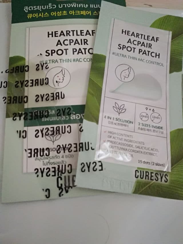 Curesys Heartleaf Acpair Spot Patch review photo by Sussi