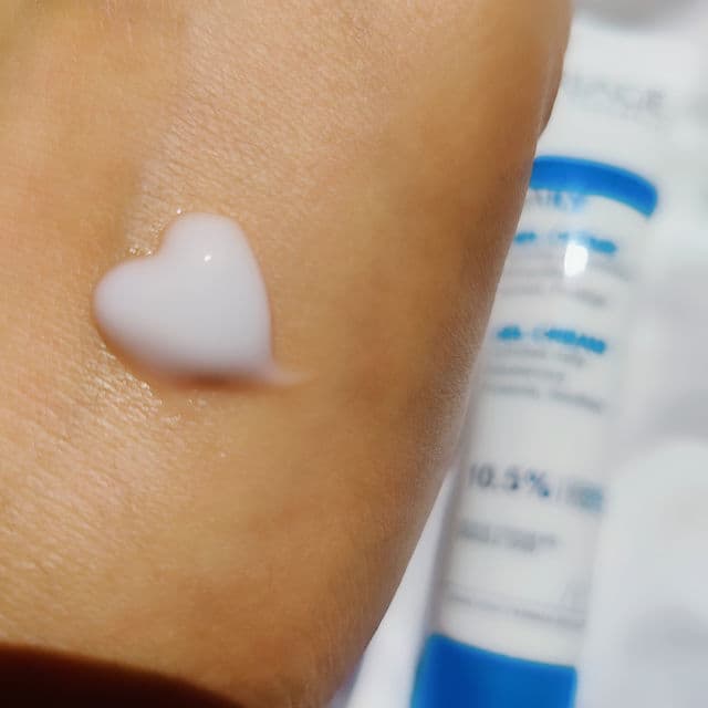 Uriage Bariéderm Cica Daily Gel-Creme review photo by Swati