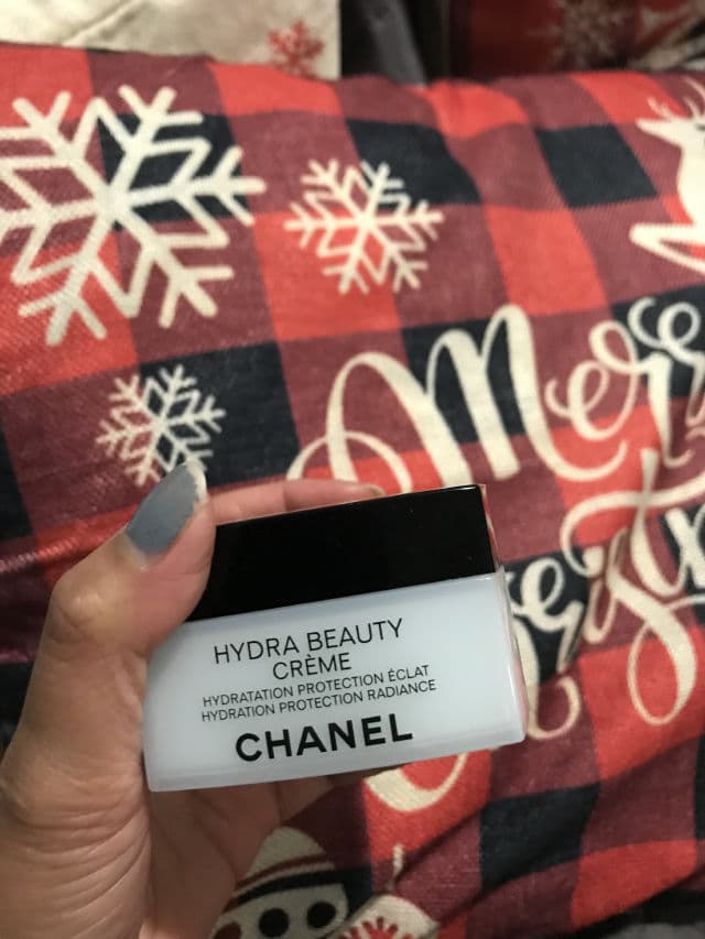 Chanel Hydra Beauty Creme review photo by ThetTransfi