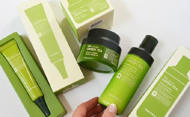 TONYMOLY The Chok Chok Green Tea Watery Eye Cream review photo by WondaDonda