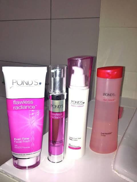Pond's White Beauty Lightening Toner review photo by WondaDonda