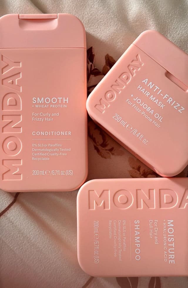 MONDAY Haircare Moisture Conditioner review photo by NotesByAna