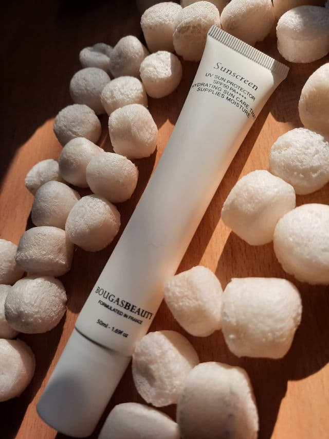 Bougas Beauty Sunscreen review photo by yahaechaskin