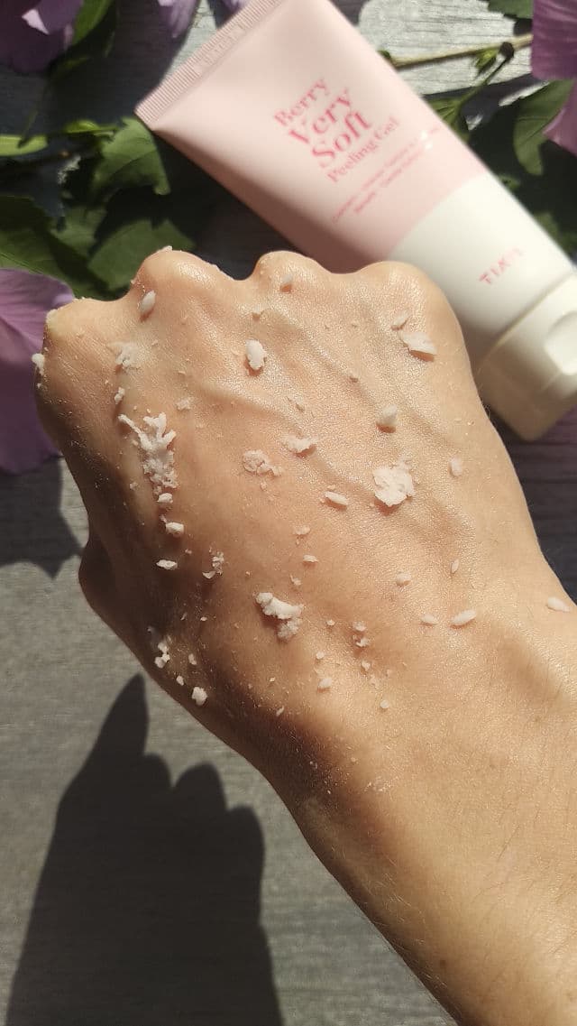 TIAM Berry Very Soft Peeling Gel review photo by alexandraskrupnikova