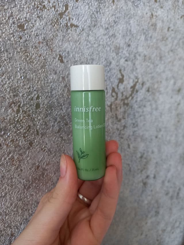 INNISFREE Green Tea Balancing Lotion EX review photo by alinavovkoboi