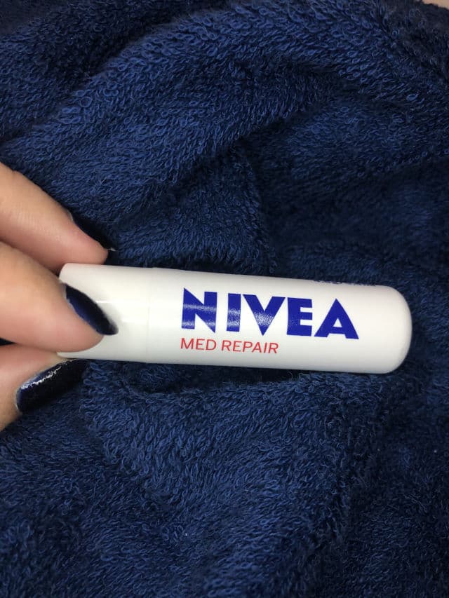 Nivea Med Repair Lip Balm review photo by alysaa