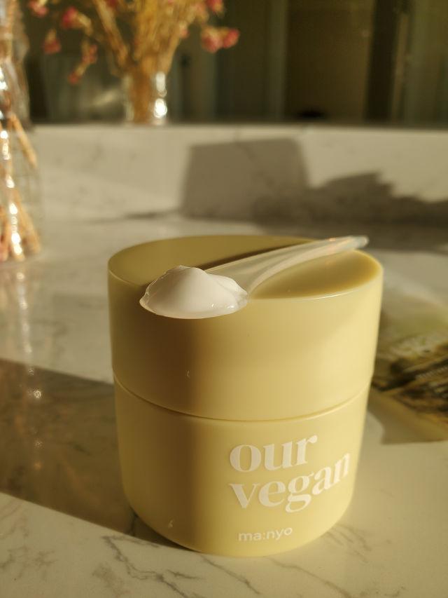 Our Vegan Heartleaf Cica Cream product review