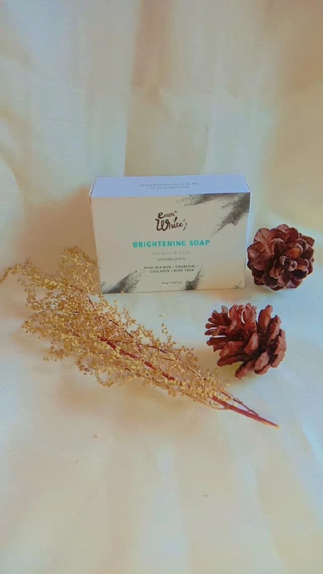 Everwhite Brightening Soap review photo by anggimeytha