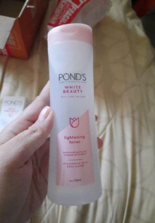 Pond's White Beauty Lightening Toner review photo by pparuhwaktu