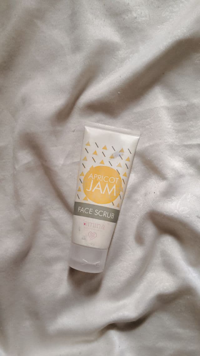 Emina Apricot Jam Facial Scrub review photo by blackjackkk