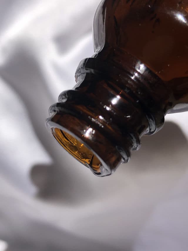 Elujai Everyday Propolis Myrrh Ampoule review photo by maliaperks