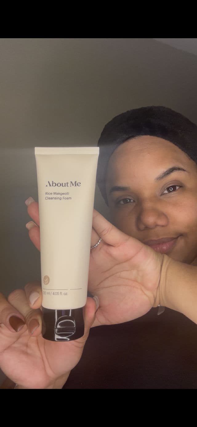 ABOUT ME Rice Makgeolli Gel Mask review photo by Carolai