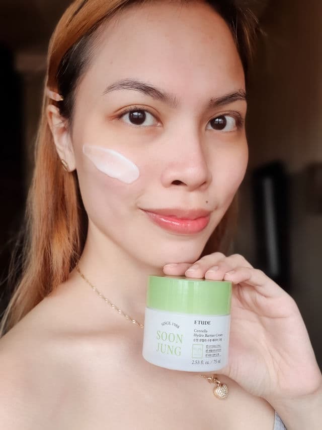 ETUDE SoonJung Centella Hydro Barrier Cream review photo by clarissaguzmann