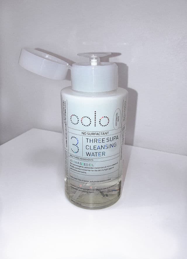 oolo 3 SUPA Cleansing Water review photo by skinwithclods