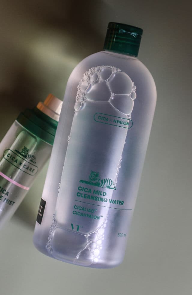 VT COSMETICS Cica Mild Cleansing Water review photo by cookietbs