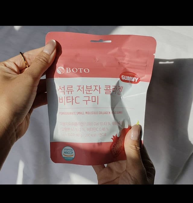 BOTO Pomegranate Small Molecule Collagen Vita C Gummy review photo by Choronai