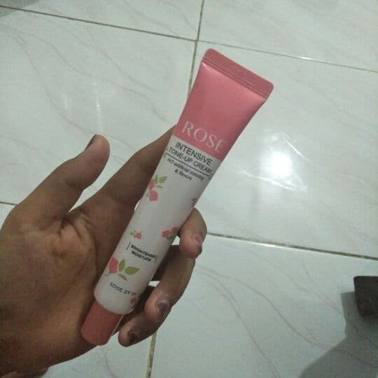 Some By Mi Rose Intensive Tone Up Cream review photo by denisamartin