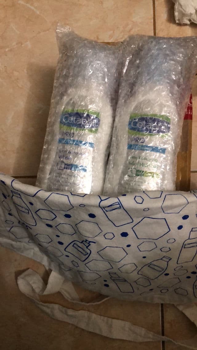 Cetaphil Hyaluronic Moisturizer review photo by Cillaa