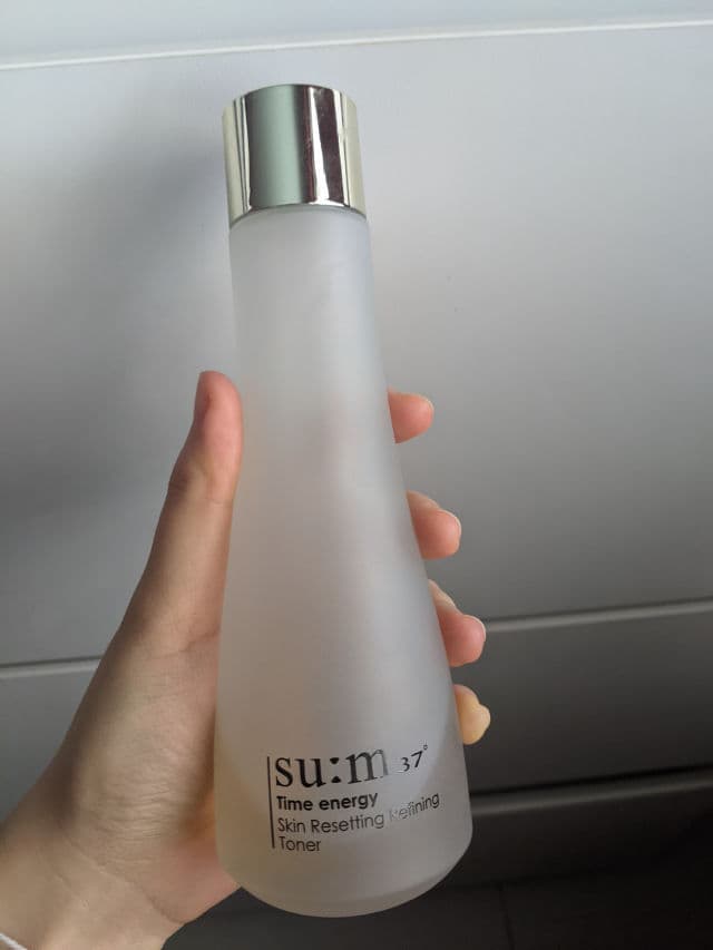 SU:M37 Time Energy Skin Resetting Refining Toner review photo by dewydays