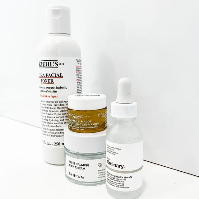 Kiehl's Calendula & Aloe Soothing Hydration Mask review photo by dewygrace