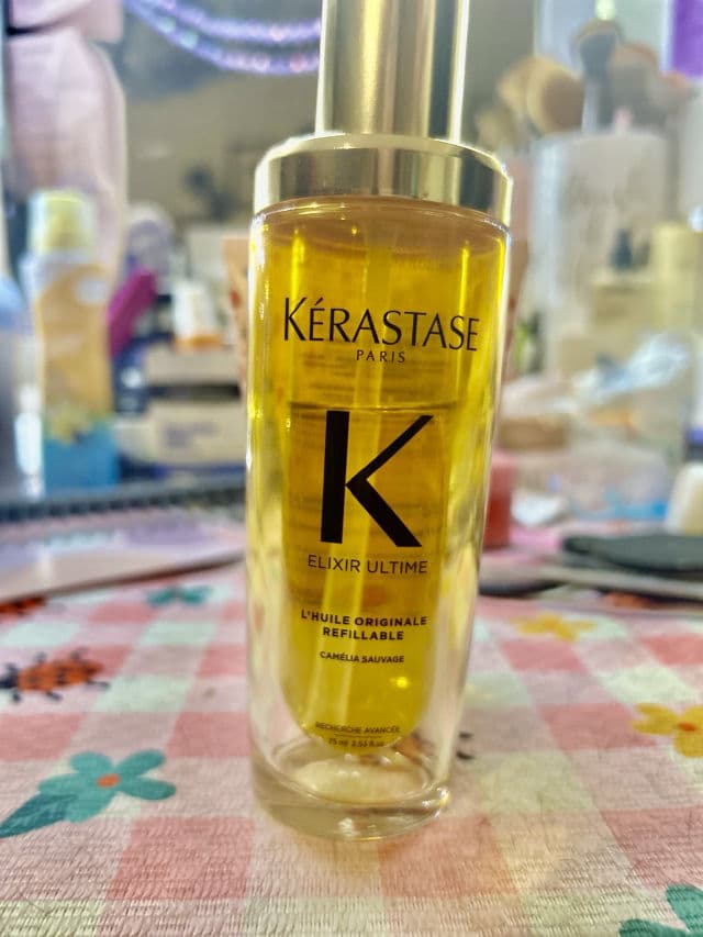 Kerastase Elixir Ultime L'Huile Original review photo by Conniematt