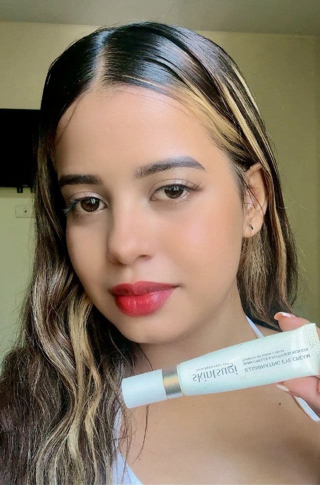 Skintsugi Beauty Flash Illuminating Eye Cream Dark Circles & Puffiness Reducer review photo by Manuelagenao