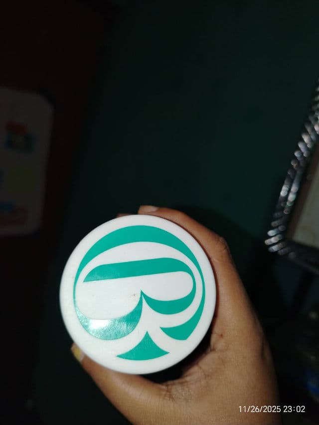 Clark’s Botanicals Deep Moisture Mask review photo by makeupjeni