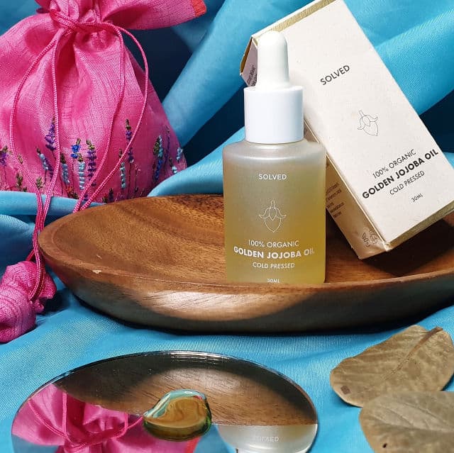 Solved Skincare 100% Organic Golden Jojoba Oil review photo by ennskincare