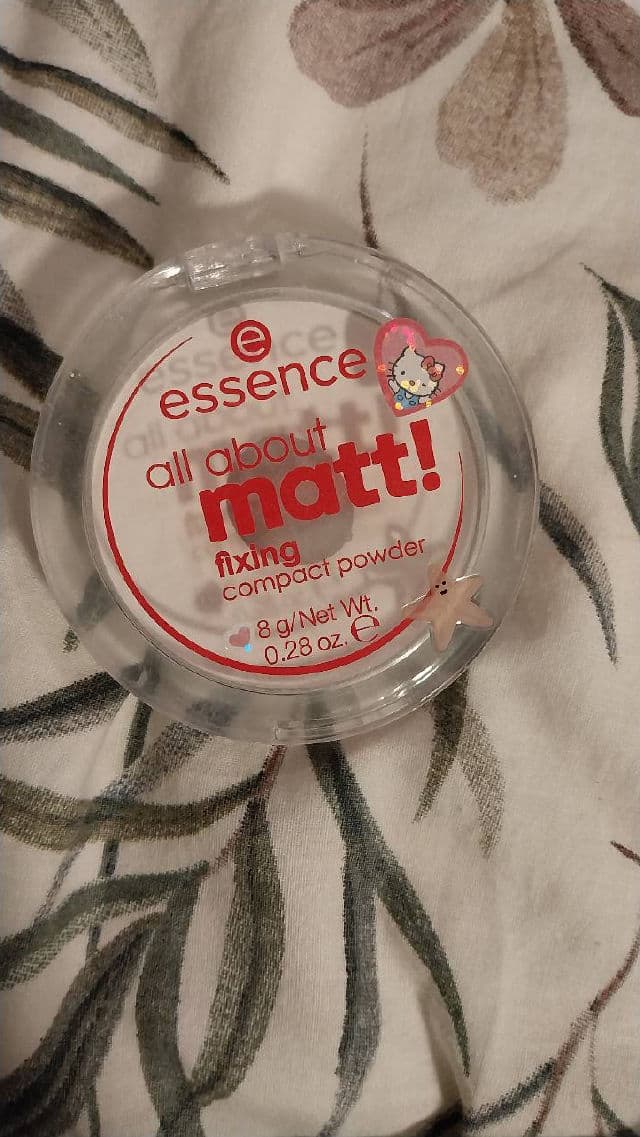 Essence All About Matt! Fixing Compact Powder review photo by Aysozakii