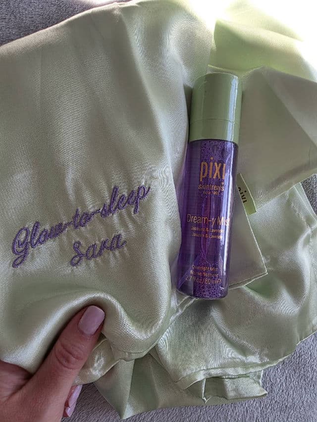 Pixi Beauty Dream-y Mist review photo by miittocador