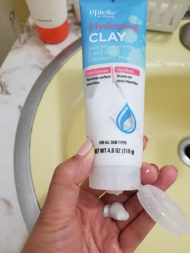 Epielle Hydrating Clay 2-in-1 Cleanser and Mask review photo by flylikeallama