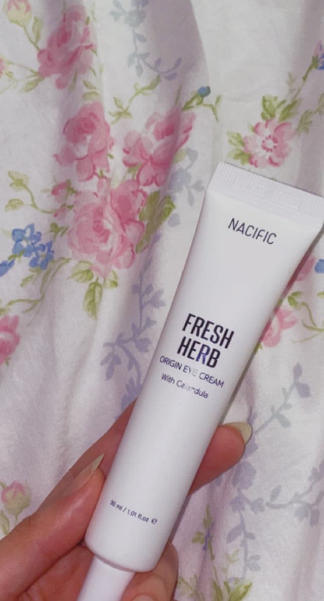 Nacific Fresh Herb Origin Eye Cream review photo by girllie