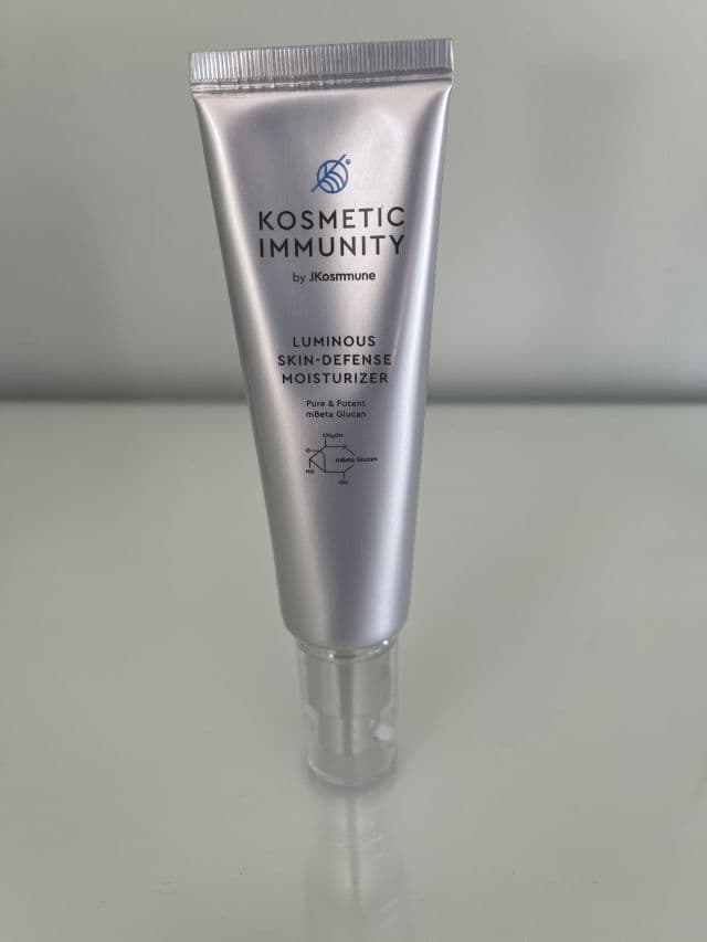 Kosmetic Immunity Luminous Skin-Defense Moisturizer review photo by Glenn