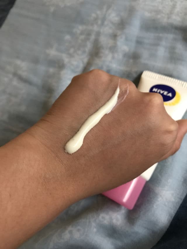 Nivea Sun Protect & White Face Cream SPF 50 review photo by haesoo0720
