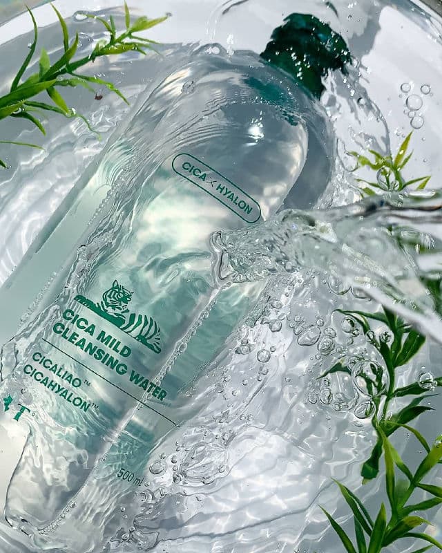 VT COSMETICS Cica Mild Cleansing Water review photo by hijabiunni